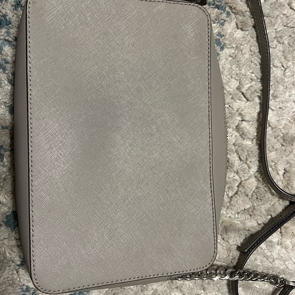 Michael Kors cross body - Picture 2 of 5